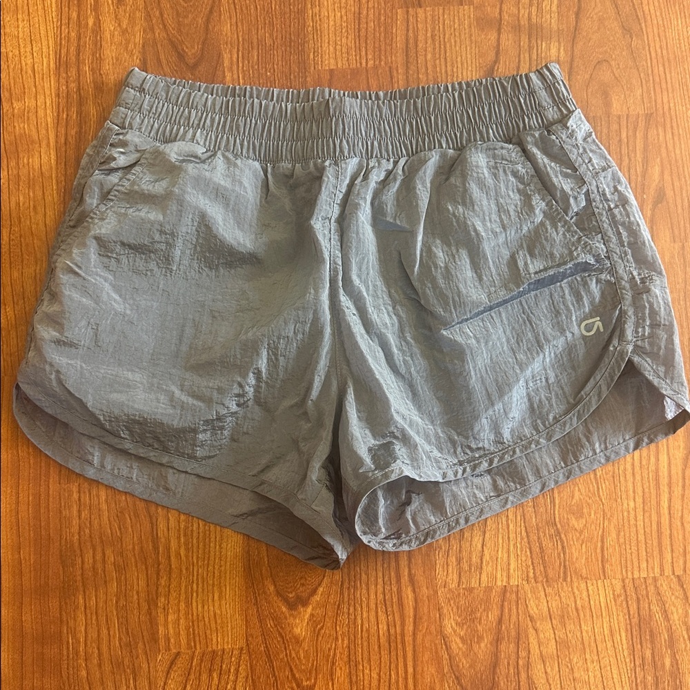 GAP Fit gray athletic shorts with built in underwear liner size XS
